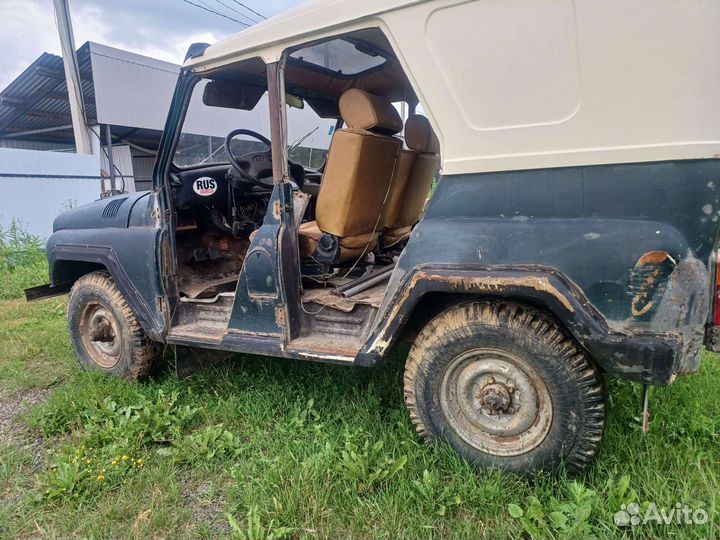УАЗ на запчасти оба на ходу