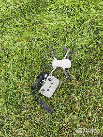 Квадрокоптер dji mini 2se