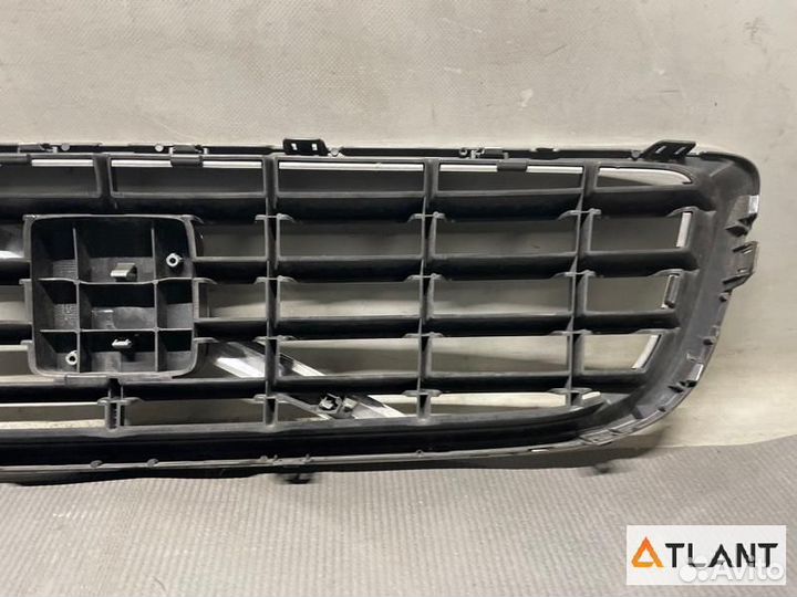 Решетка volvo V50,S40