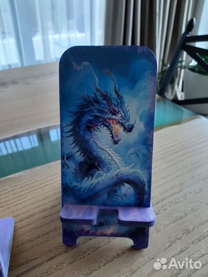 Подставка для телефона из дерева