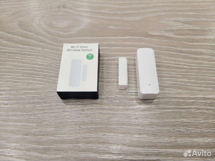 Датчик открытия двери окна Wi-Fi Tuya SmartLife