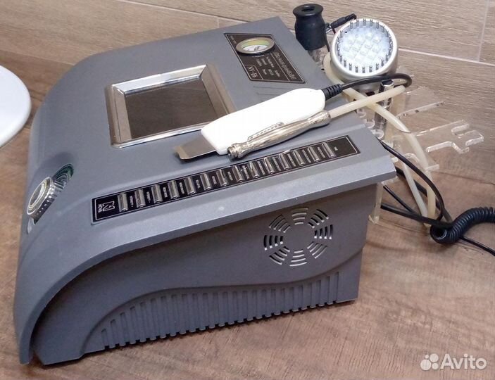 Косметологический комбайн