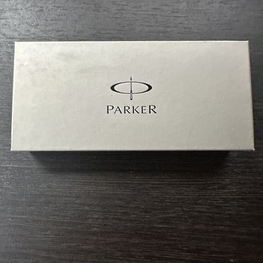 Перьевая ручка parker