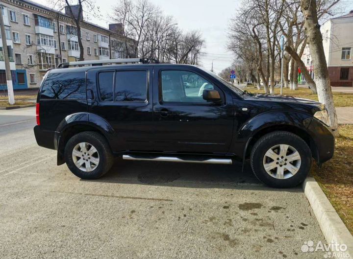 Nissan Pathfinder 4.0 AT, 2007, 237 000 км
