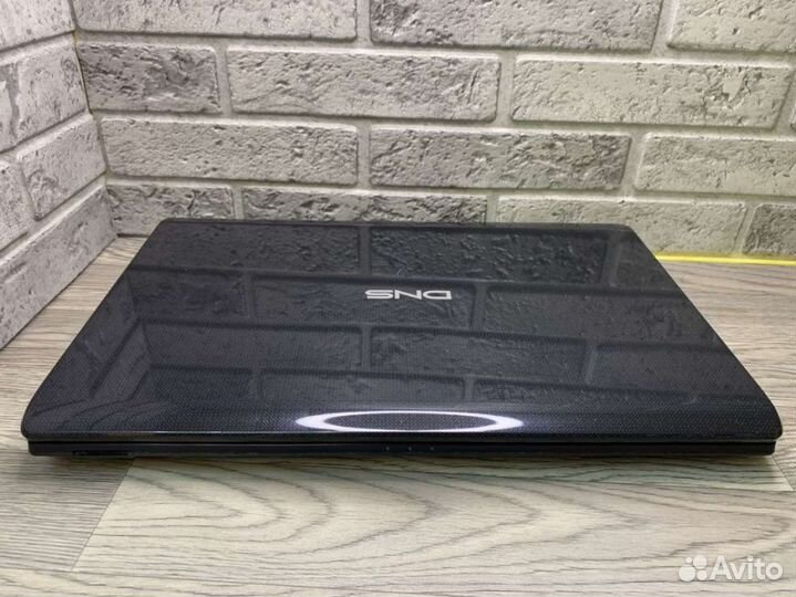 15,6 Ноутбук DNS на i3-3120m