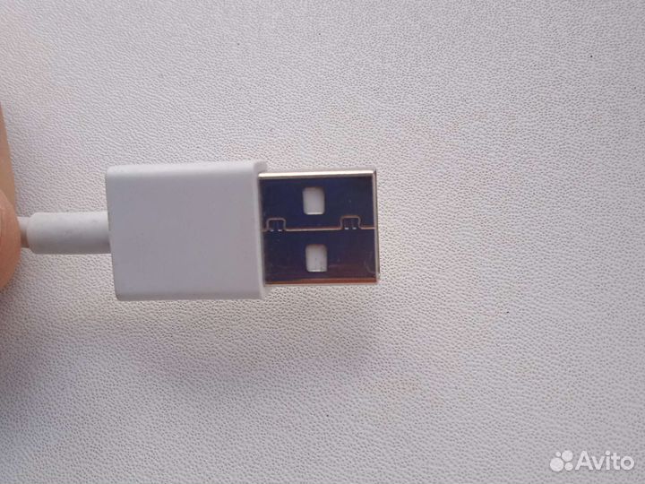 Зарядное устройство для телефона (huawei)