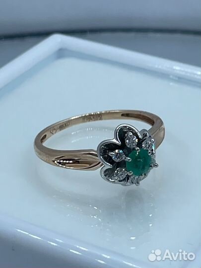 Золотой Комплект с Бриллиантами Изумрудами 585