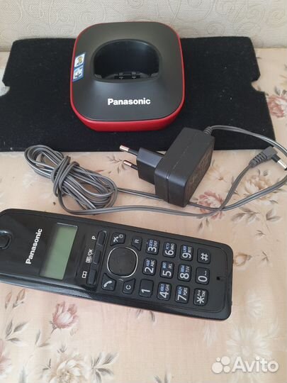 Радиотелефон panasonic новый