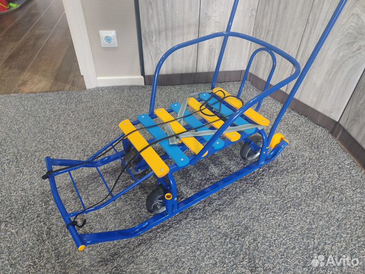 Детские санки с колесами