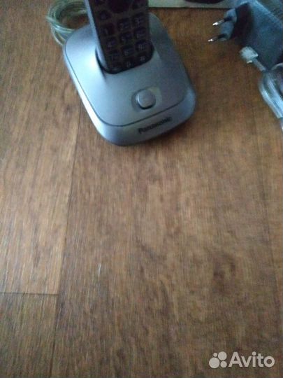 Кнопочный телефон samsung