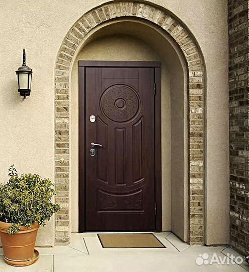 Дверь входная уличная с терморазрывом новая
