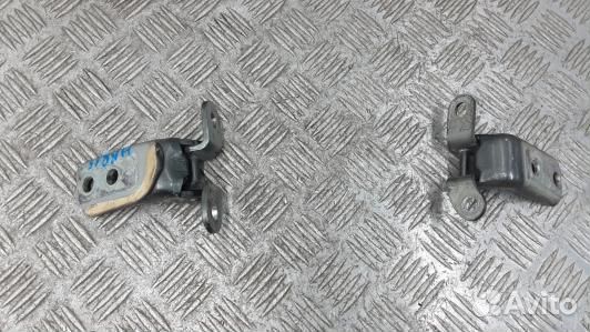 Петля двери задней левой toyota corolla verso 2 (H
