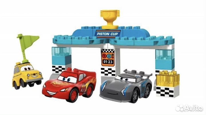 Конструктор lego duplo 10857 Гонка за Кубок Поршня