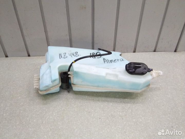 Бачок омывателя лобового стекла Nissan Almera (G15