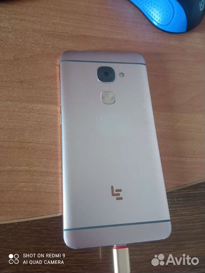 Телефон LeeKo 32/4