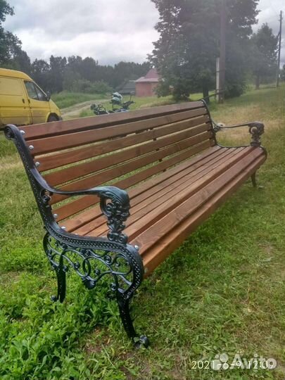 Скамейка парковая