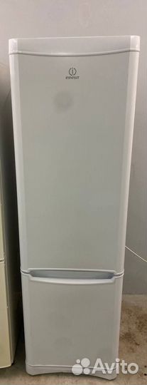 Холодильник Indesit No Frost