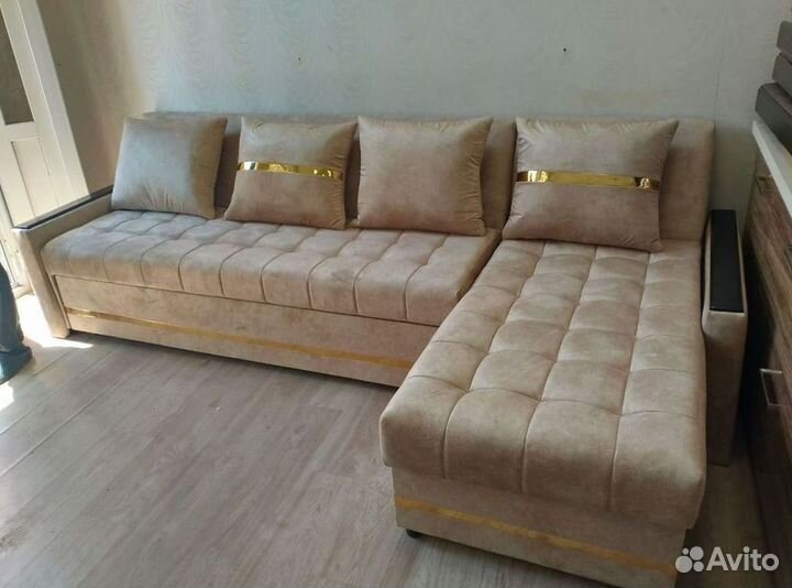 Диван угловой раскладной в наличии