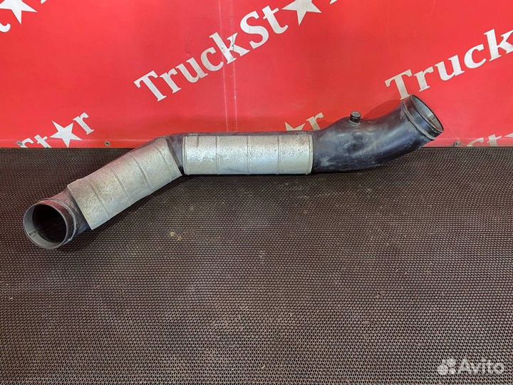 Патрубок воздушного фильтра Volvo FH