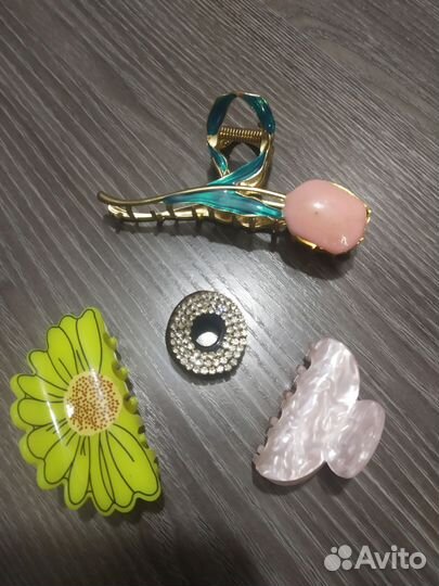 Крабик для волос