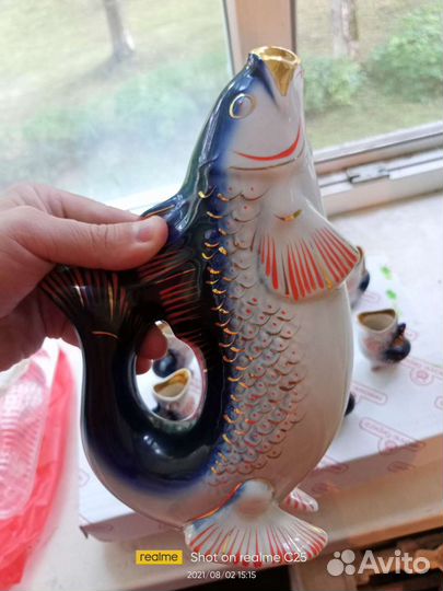 Винтажный штоф графин.Статуэтки рыбки.Фарфор.Набор