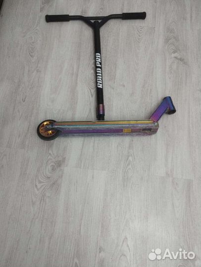 Трюковой самокат