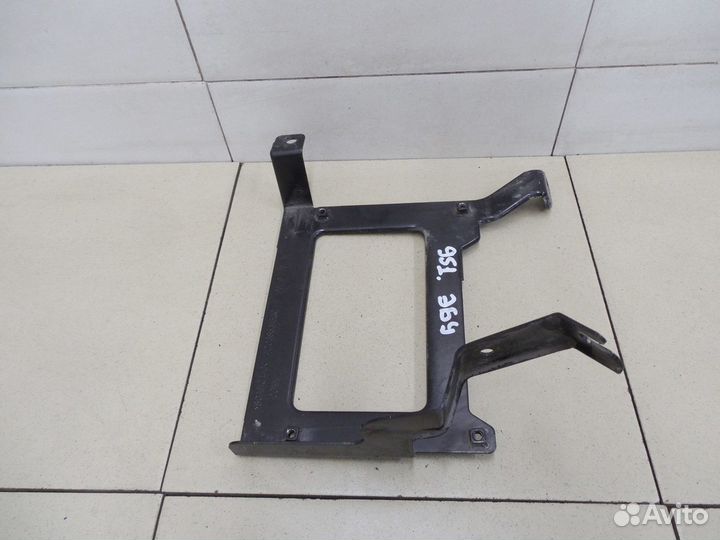 Кронштейн (сопут. товар) Sportage 2016