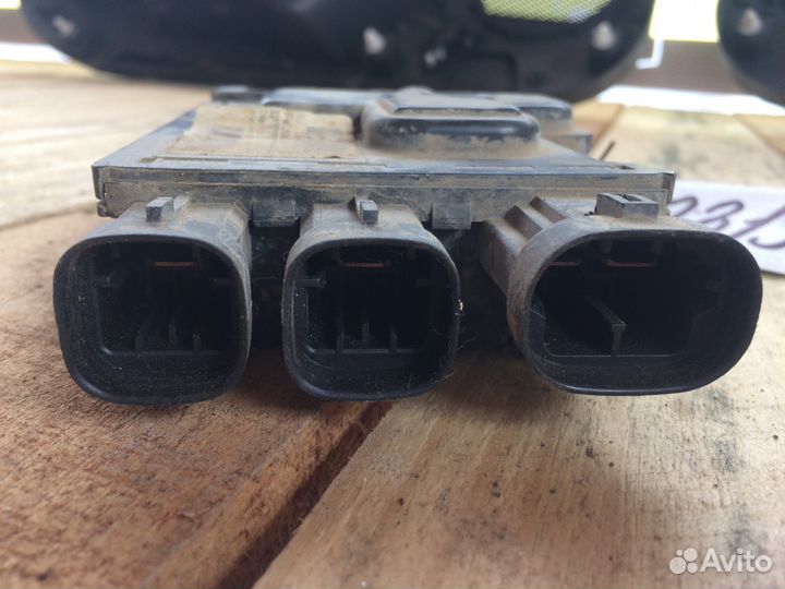 Блок отключения акб Renault Fluence, Megane 3