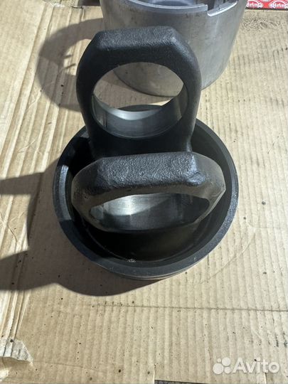 Поршня на volvo FH D12D 2003 - 2004 год