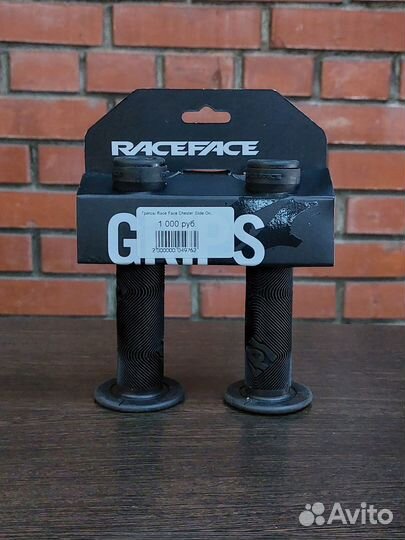 Ручки руля грипсы race face Chester Side on