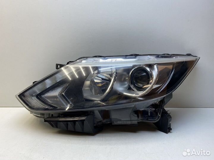 Фара левая Nissan Qashqai (J11) 2014-2017 Галоген