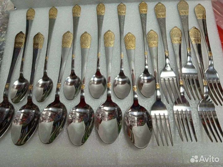 Столовый набор ложки и вилки новый