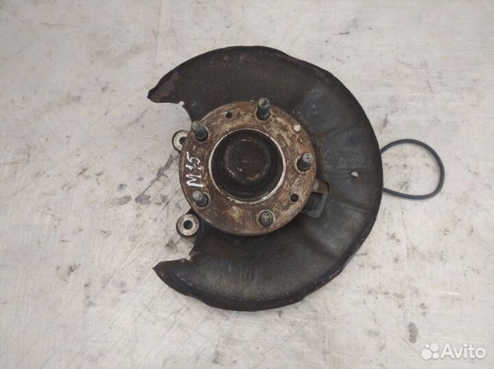 Цапфа (кулак) задняя правая Mazda 6 GG LF 2006