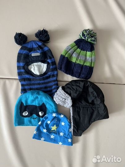 Шапки новые(1) и б/у (2)