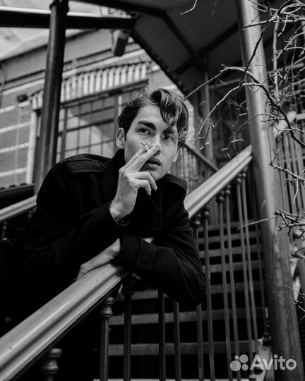 Мужской фотограф