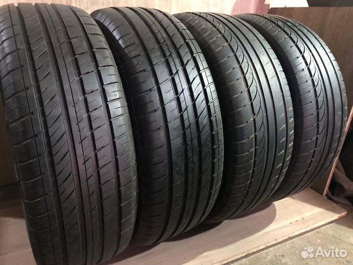 Sunfull HF-702 235/60 R18