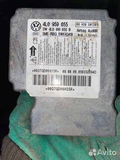 Комплект безопасности Audi Q7 внедорожник 4.2 2006