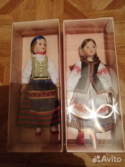 Фарфоровые куклы