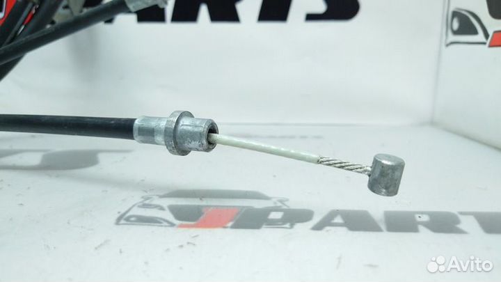 Трос стояночного тормоза Mitsubishi Outlander 3