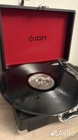 Виниловый проигрыватель ion it 45