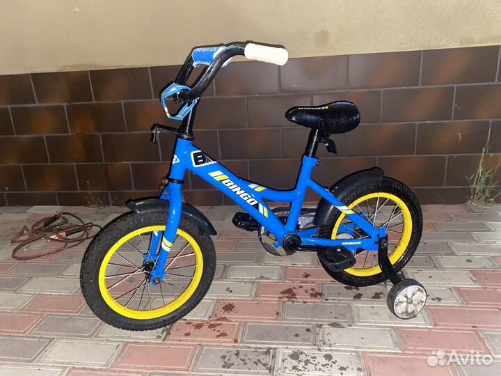 Велосипед от 3 лет с боковыми колесами