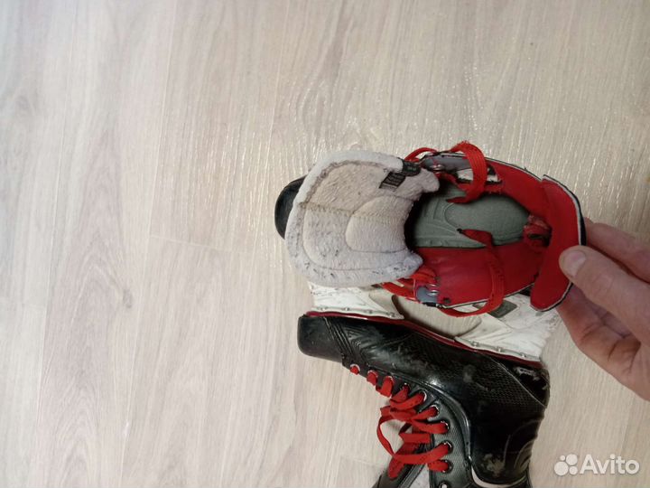 Коньки Bayer vapor x500 sr 9.5D