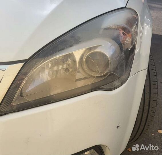 Фара левая kia ceed 2010