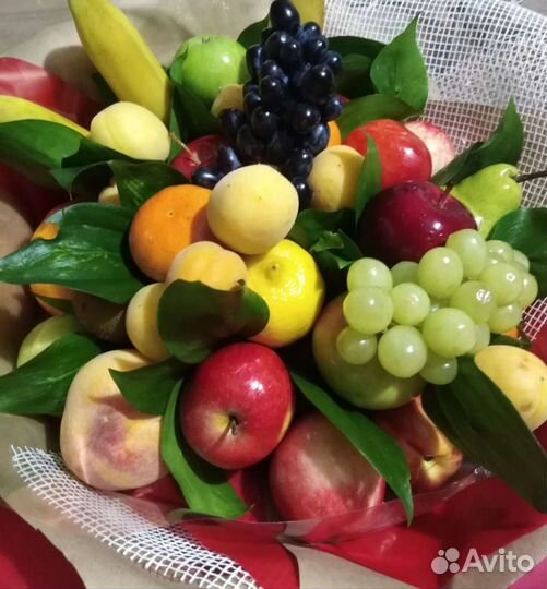 Оригинальные букеты из фруктов