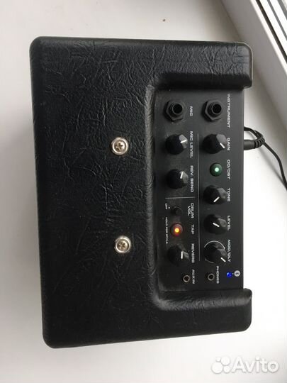 Гитарный комбоусилитель