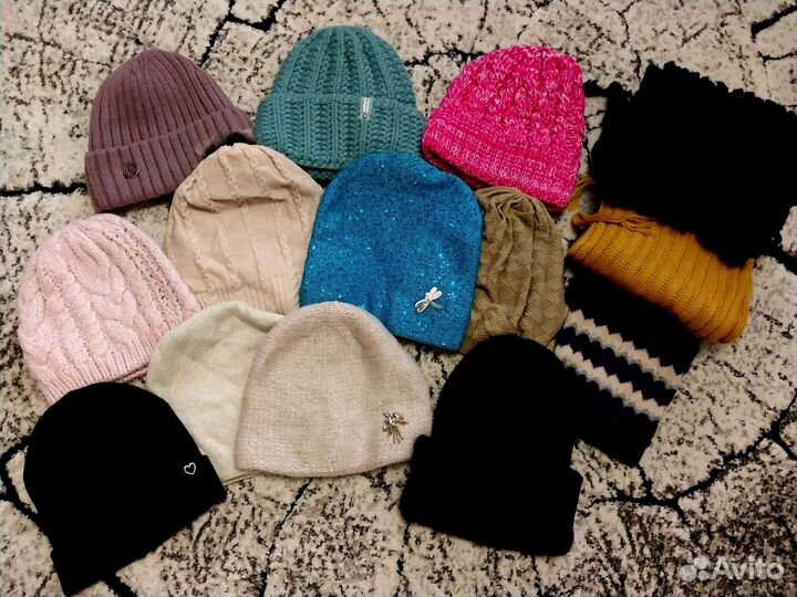 Шапки и шарфы женские пакетом