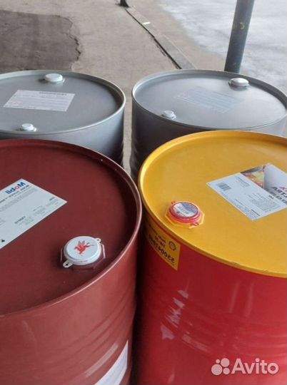 Моторное масло Shell Rimula R4X 15W-40 для дизельных двигателей