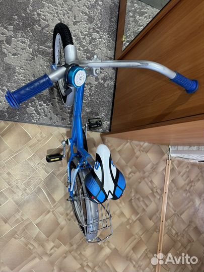 Детский велосипед 16