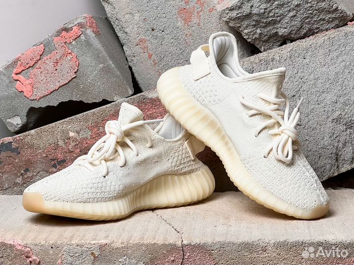 Adidas Yeezy Boost 350 v2 Bone