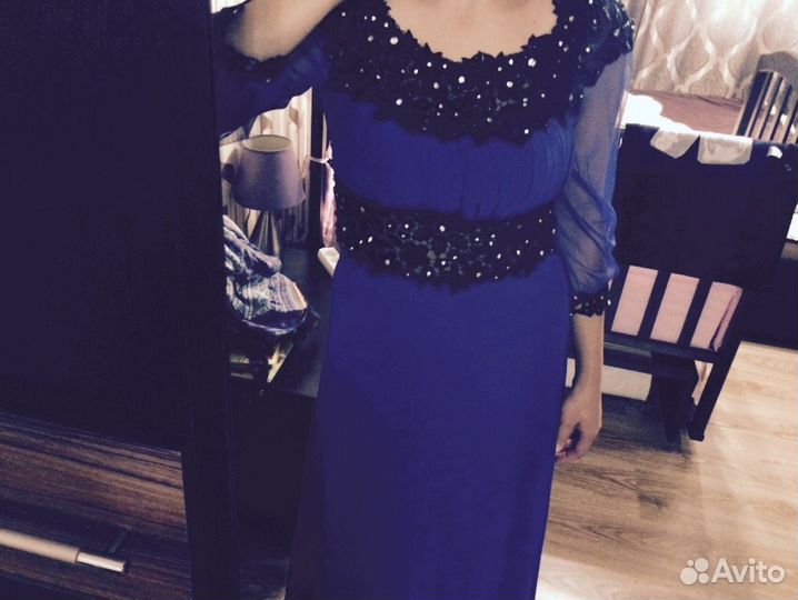 Платье вечернее